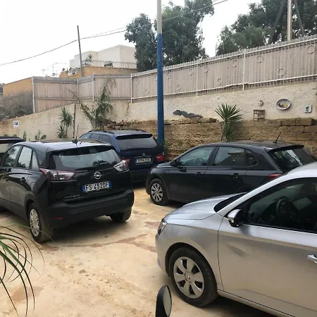 Locazione Turistica Il Tucano Oda ve Kahvaltı Agrigento